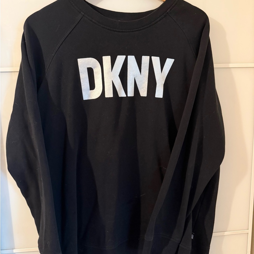 DKNY Black Crewneck Sweater Size L